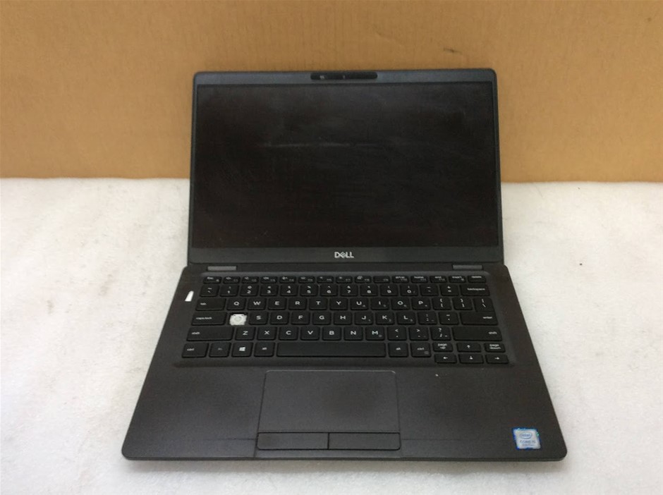 DELL Latitude 5300 Laptop i5-8365U 4GBRAM 128GB Black