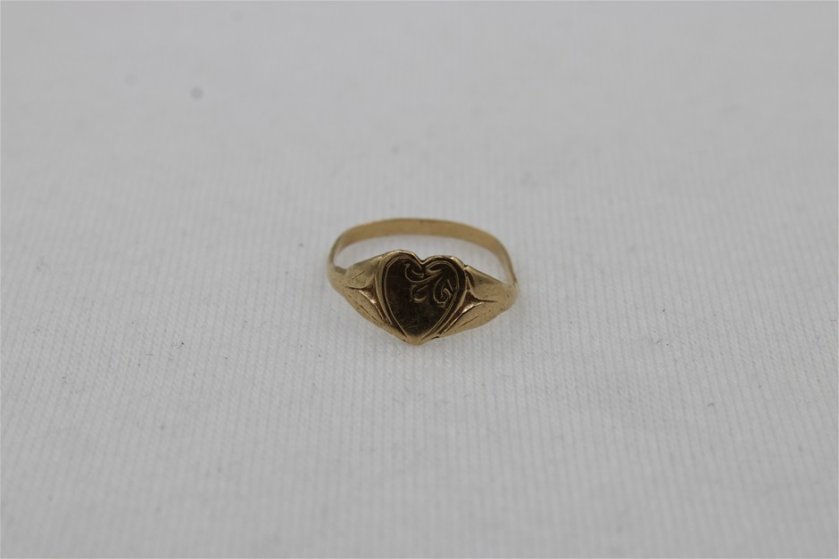 Hallmarked 9ct Yellow Gold, Signet Ring