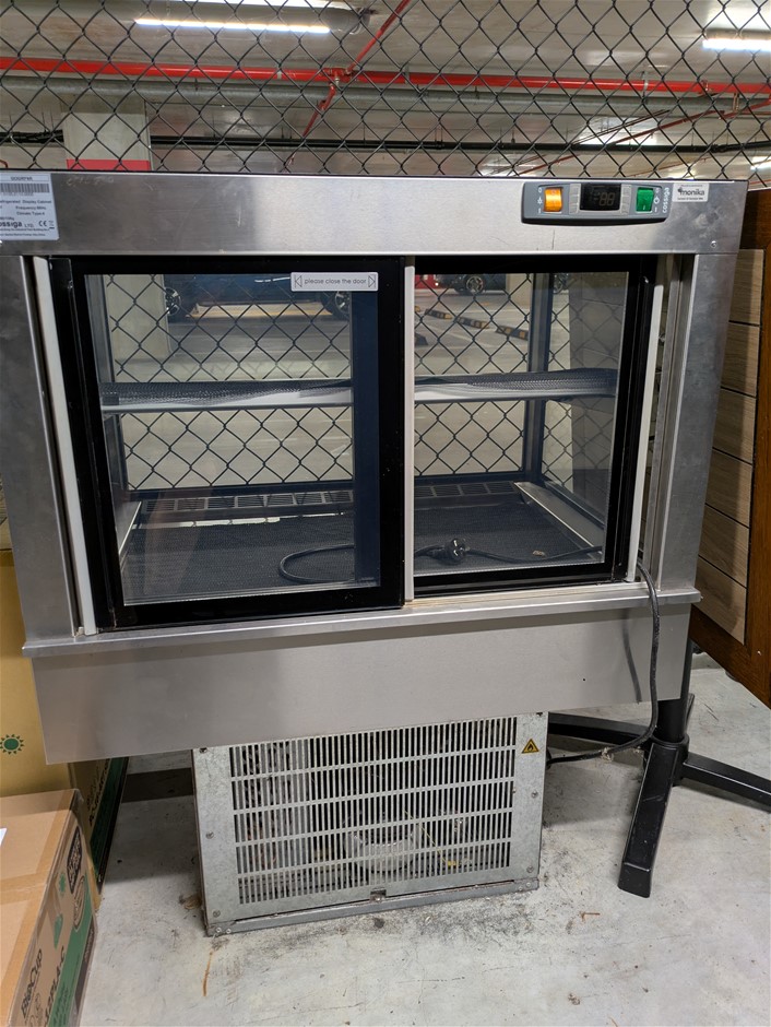 Refrigerated Display Cabinet