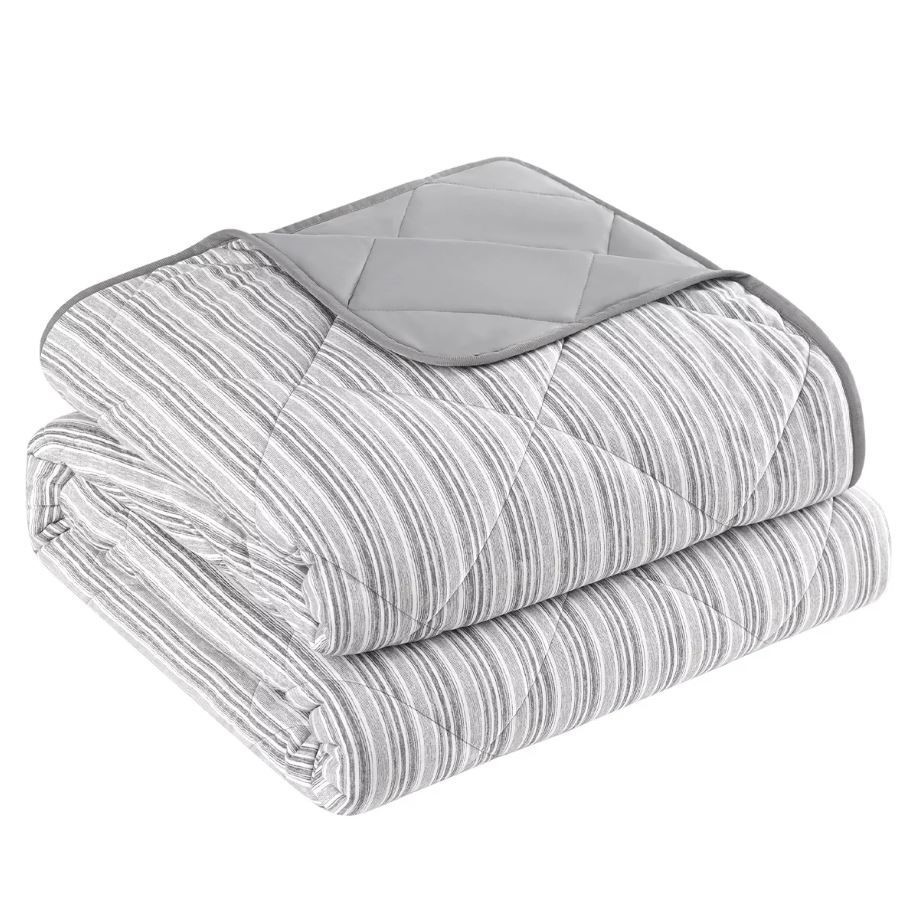 PEM AMERICA Reversible Cooling Blanket, Size Queen, 210cm x 210cm, Grey. NB