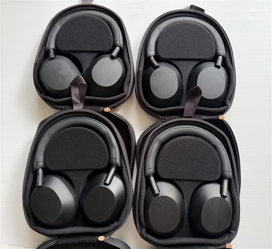 Sony WH-1000XM5 Noise Cancelling Wireless Headphones - Black (Lot of 4)
