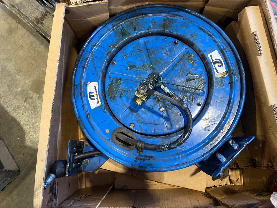 Macnaught Hose & Reel