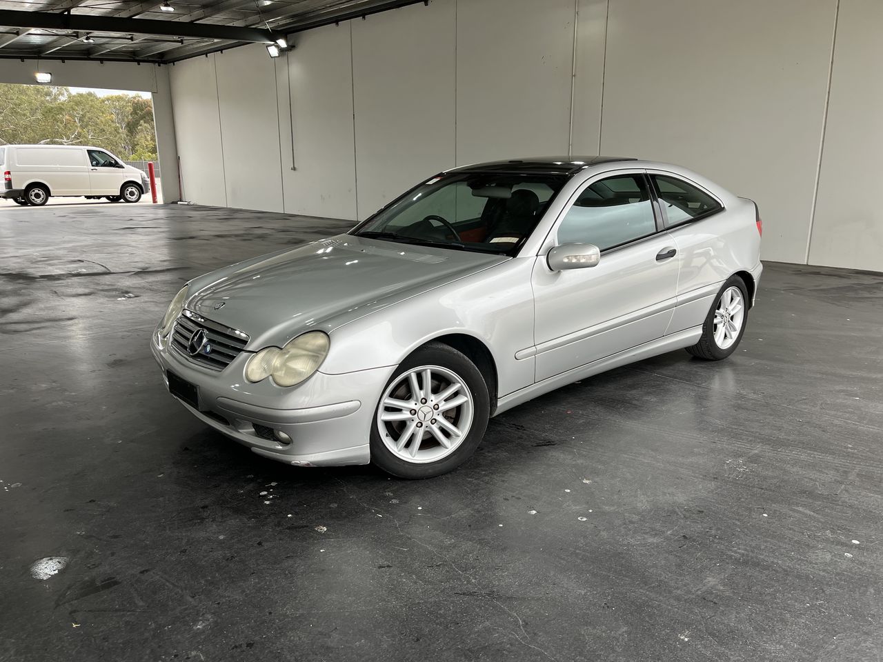 2004 Mercedes Benz C-Class C180 K SPORTS COUPE CL203 Automatic Coupe