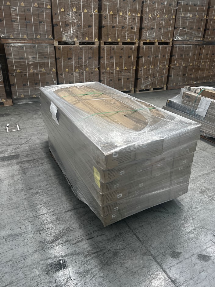 Pallet of Devonport Venetian Timber 50mm (QTY: 48) 