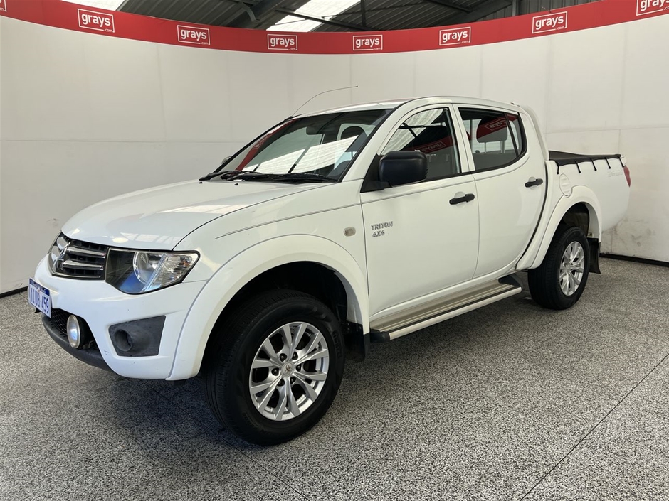 2011 Mitsubishi Triton 4X4 GLX MN 