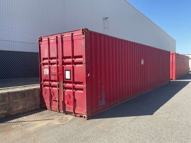 <p>40ft Shipping Container</p>