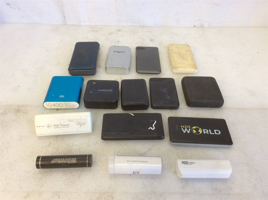 Mix Brand Mix Model Power Banks (Lot of 15)
