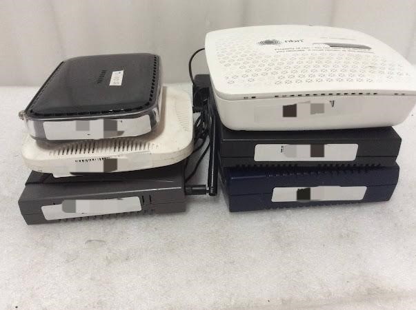 Access Point & NETGEAR V2 Network Gateway & Network Connection Device