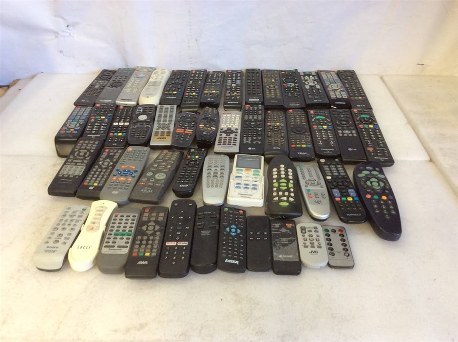 Mix Brand Mix Model Remote Control (Lot of 50)