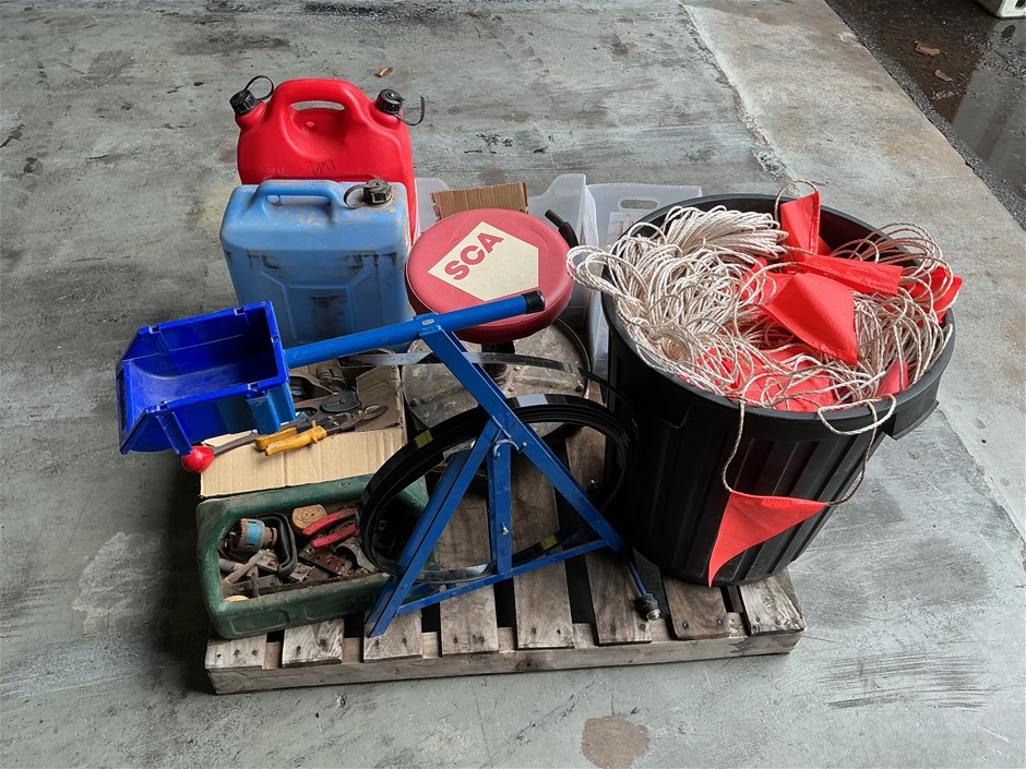 <p>Industrial Items Mixed</p>