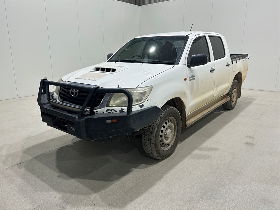 2015 Toyota Hilux 4x4 SR KUN26R-PRADYQ Turbo Diesel Automatic Dual Cab