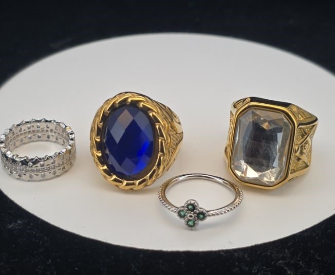 18K Gold-Plated Mixed lot of 4 Items