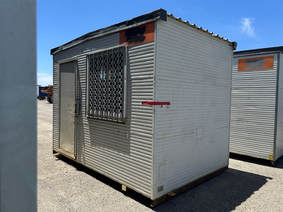 <p>1 x Portable Building</p>