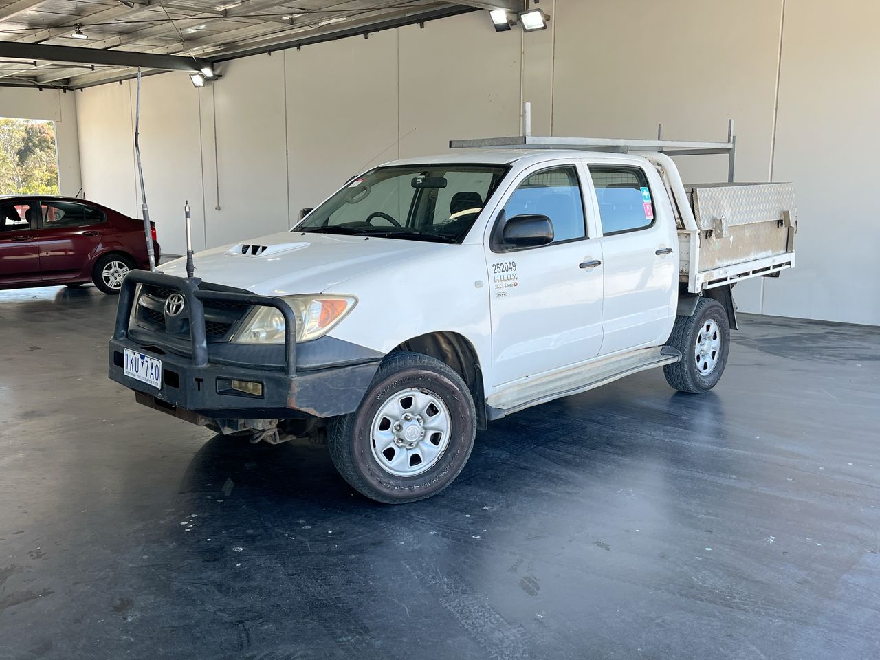 2006 Toyota Hilux SR (4x4) KUN26R Turbo Diesel Manual Dual Cab