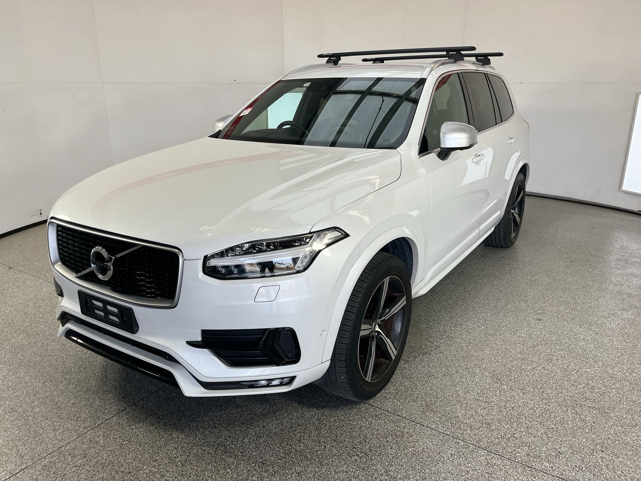 2016 Volvo XC90 T6 R-Design L SERIES Automatic - 8 Speed 7 Seats Wagon