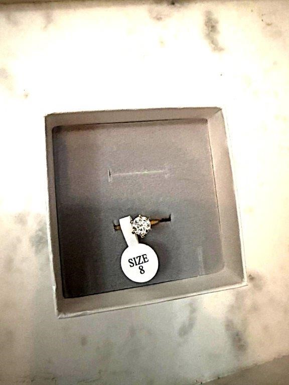 18K Gold Ring with Moissanite, Certified, Size 8 (Lightweight)