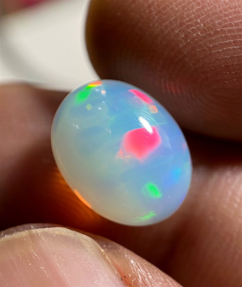 3.30 Carats Spectacular Fiery Opal