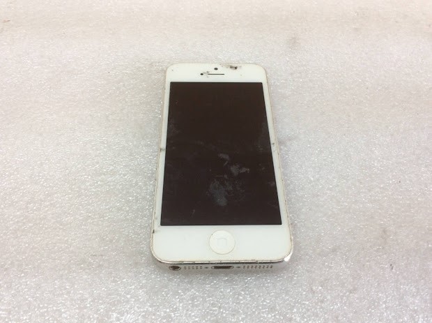 APPLE iPhone 5 (A1429) Phone 16GB