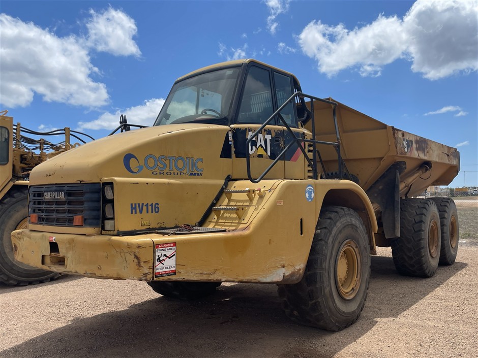 2005 Caterpillar 735 Articulated Dump Truck