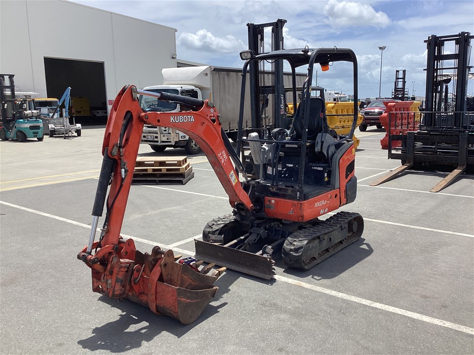 <p>Kubota KX018-4 Mini Excavator</p>