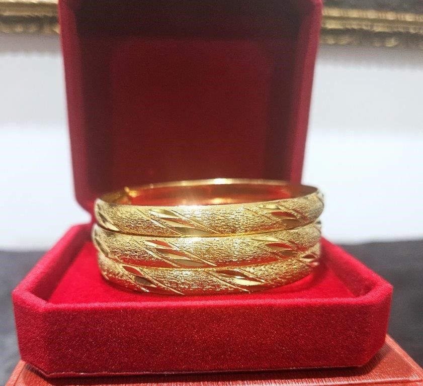 6pcs x 22KGoldFilled/ITALY Triple Yellow Gold Plated Bangles with Stamps