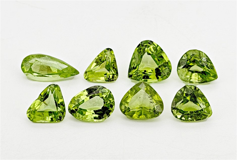 9.72 Carats Pakistan Green Peridot