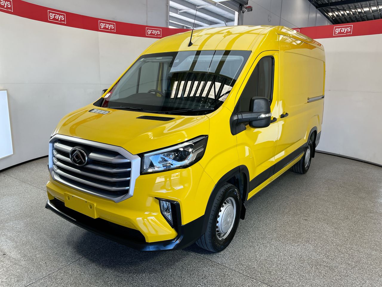 2023 LDV Deliver 9 MWB MID ROOF Turbo Diesel Automatic Van