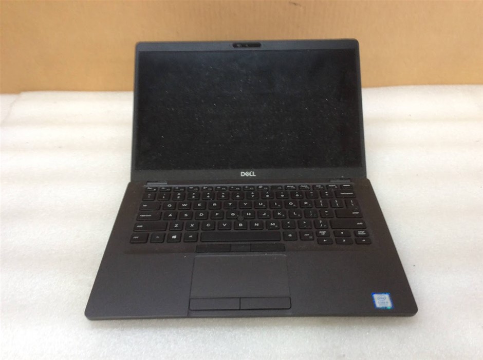 DELL Latitude 5400 Laptop i5-8365U 4GBRAM 128GB Black