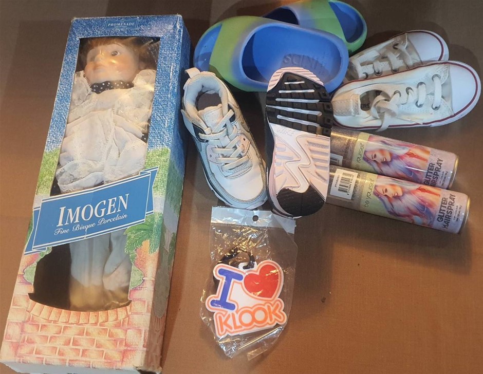 Little Girls Footware, Doll, Etc . Others