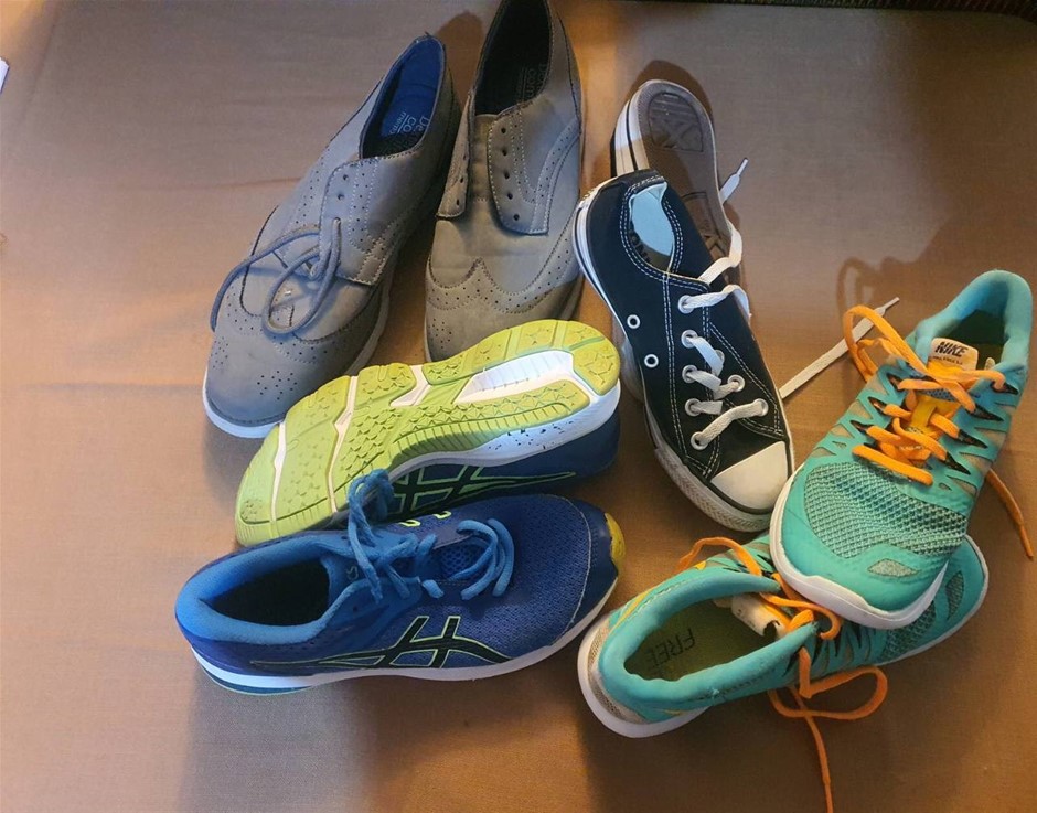 Miscellaneous Shoes Used .