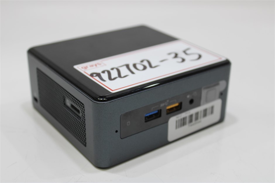 INTEL NUC8I5BEH