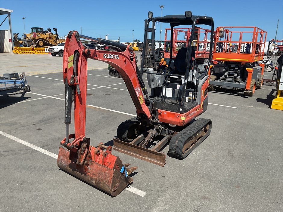 <p>Kubota Kx018-4 Mini Excavator</p>