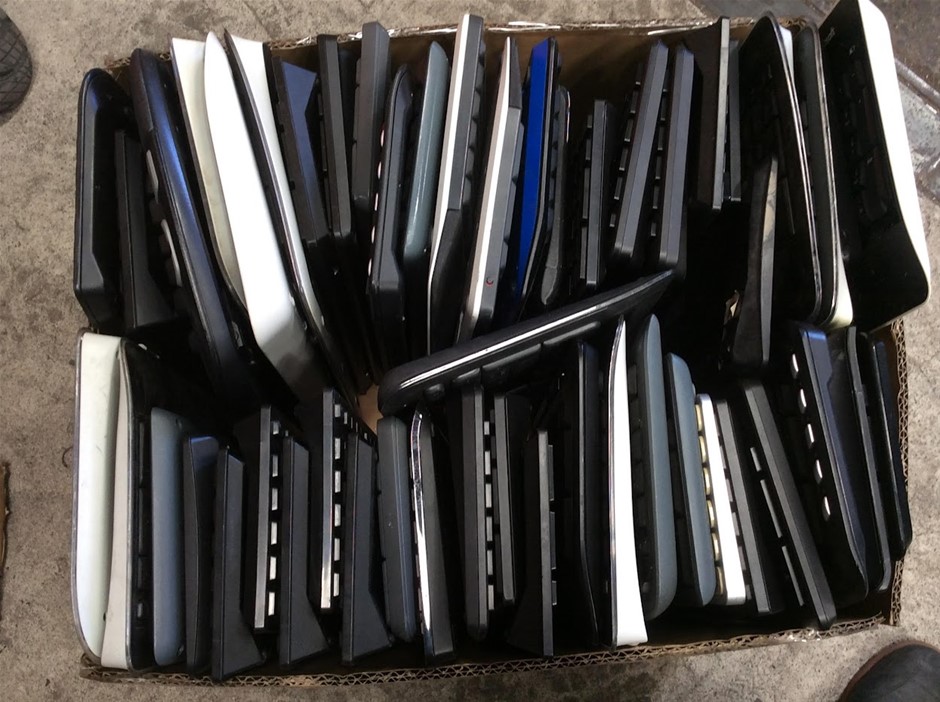 Logitech / Microsoft / DELL / HP Wireless Keyboards (Lot of 50)