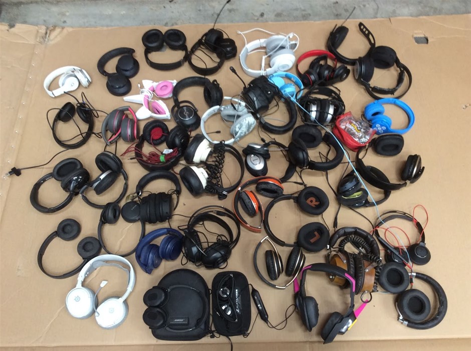 Mixed Batch of Over-ear and On-ear Headphones
