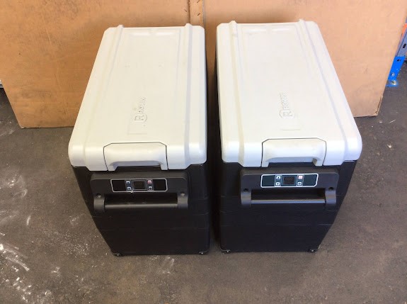 Rovin GH-2240 Portable Fridge (Lot of 2)