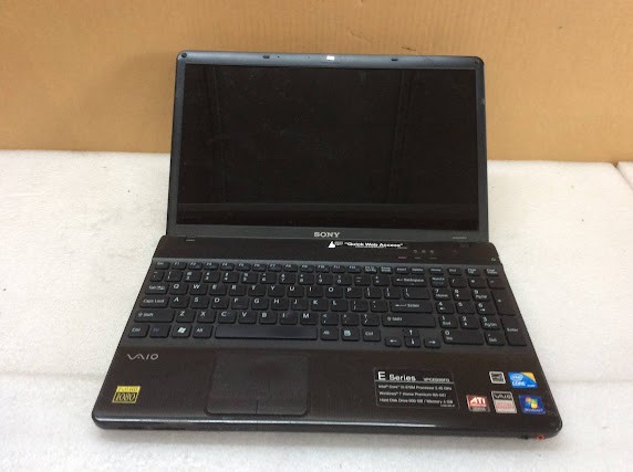 SONY VPCEB36FG Laptop I3-370M 4GBRAM/500GB Black