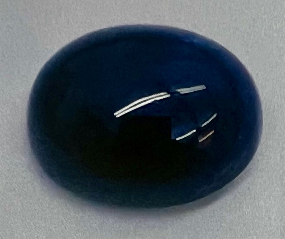 13.91 Carat Blue Sapphire certified and with valuation $1947