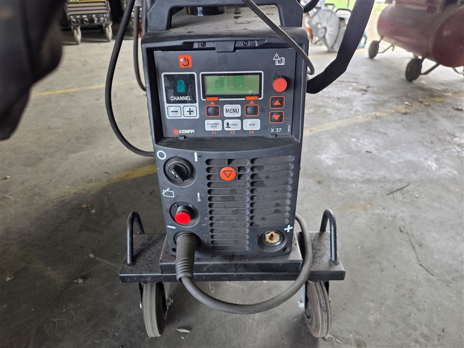 Kemppi WFX300 Mig Welder