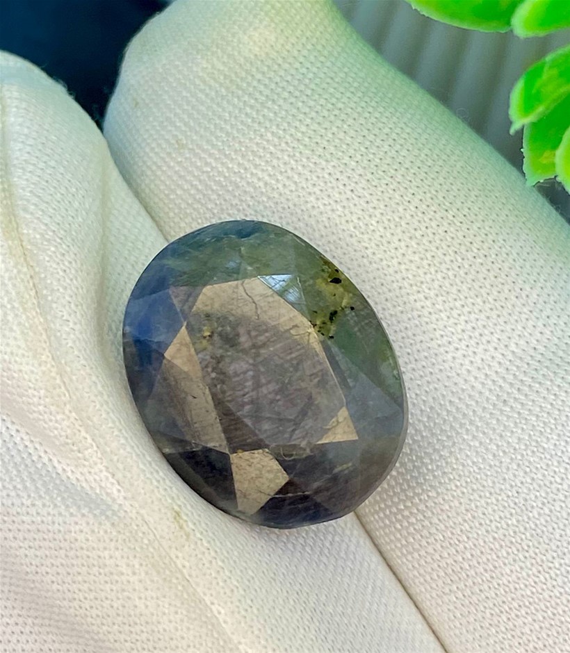 13.90 CT Quality Natural Corundum
