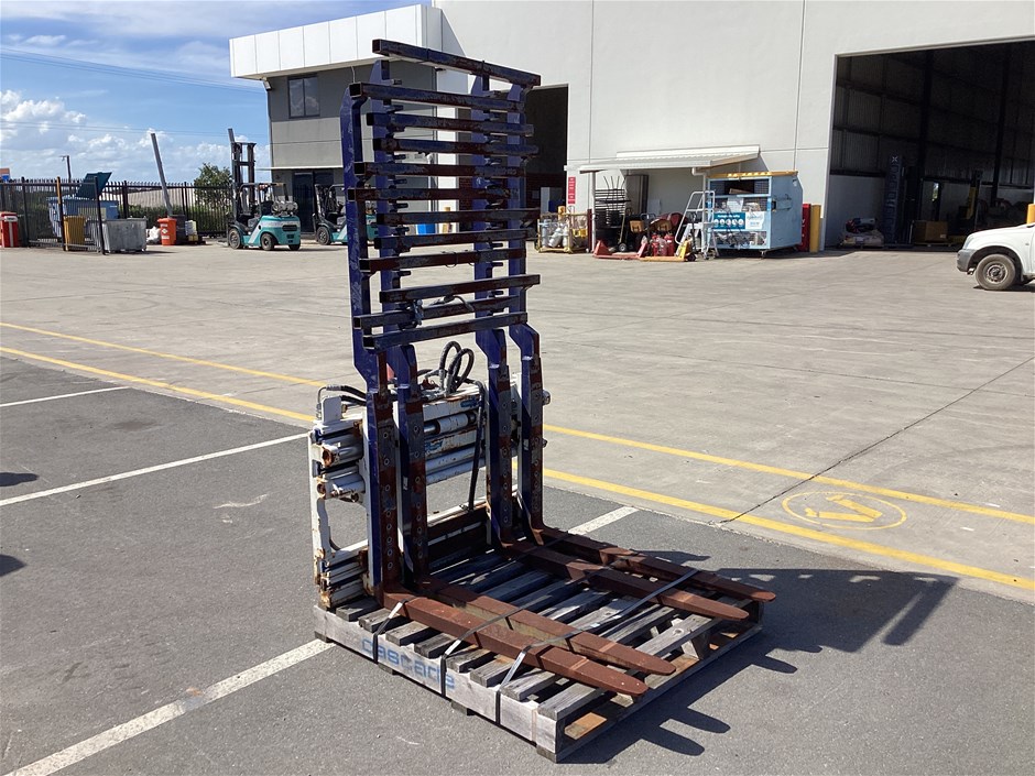 Cascade Double Pallet Handler Forklift Attachment