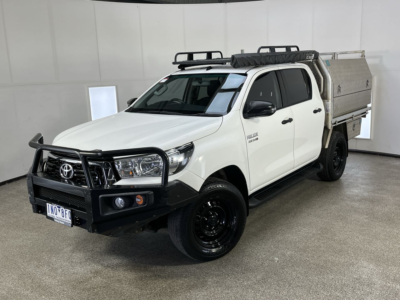 2018 Toyota Hilux 4x4 SR GUN126R TD AT Crew Cab Chassis