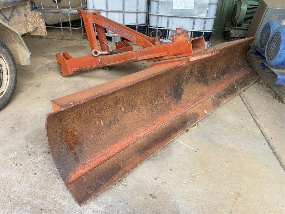 Jarrett Grader Blade Attachment