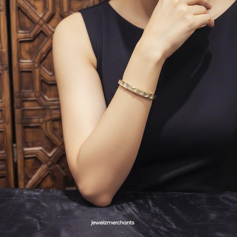 18KGold-filled/ITALY Solid Yellow Gold Filled bangle -(stamped 18KGold