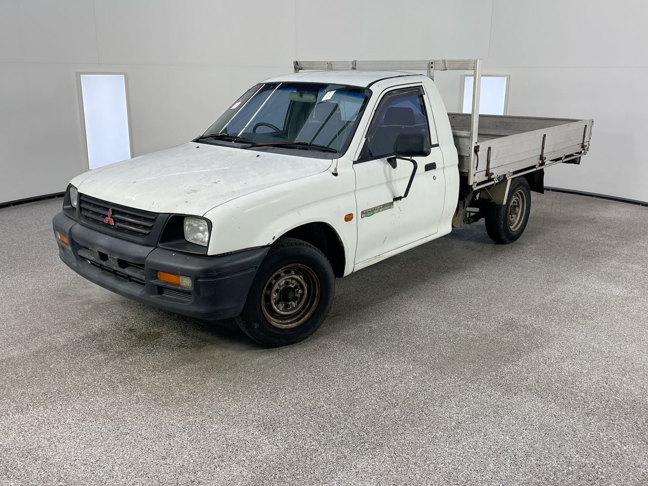 1997 Mitsubishi Triton 4X2 GL MK Manual Cab Chassis