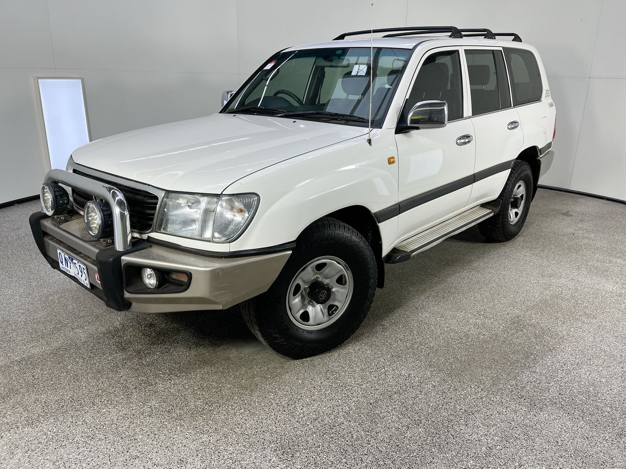2000 Toyota Landcruiser GXL HDJ100R Turbo Diesel Manual 8 Seats Wagon