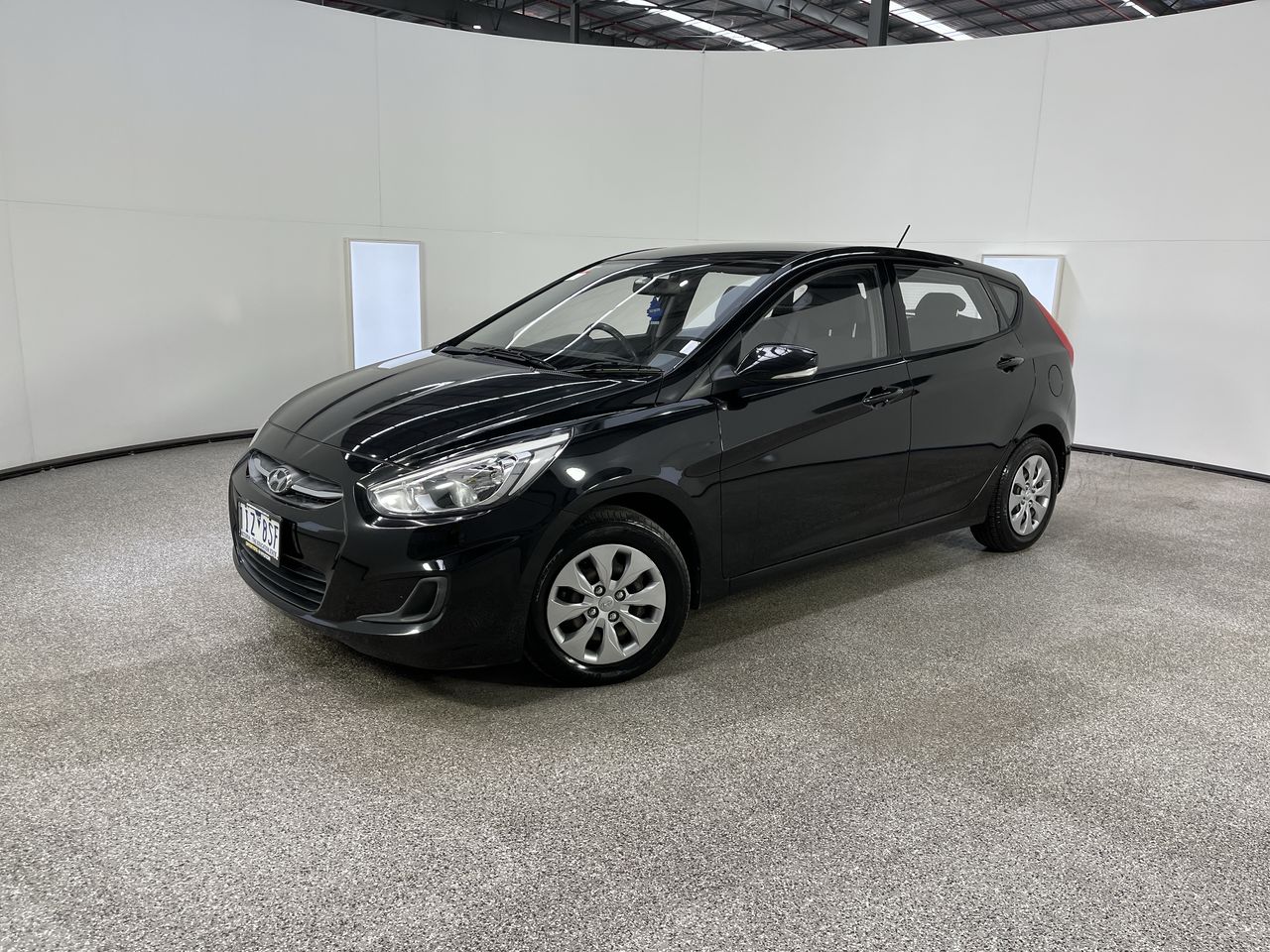 2016 Hyundai Accent Automatic Hatchback