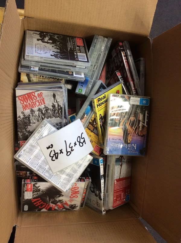 Mix Type DVDs with box dimensions are 58×39×43 Cm