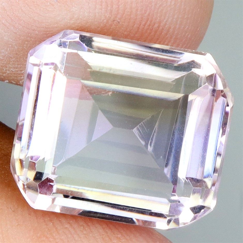 18.49ct Octagon Facet Cut Bi-Colour Ametrine Gemstone - 1Pc