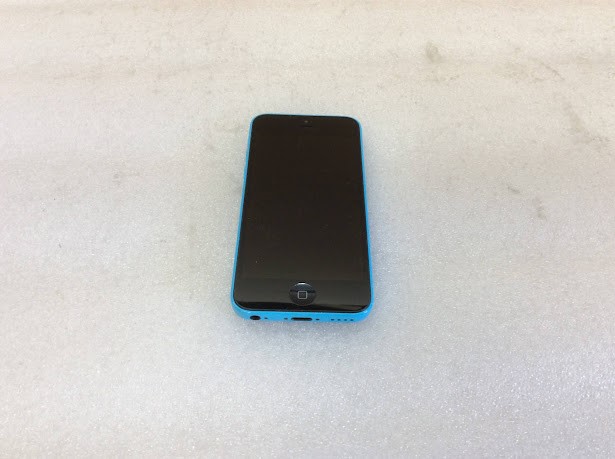 Apple iPhone 5c (A1529) Phone 16GB