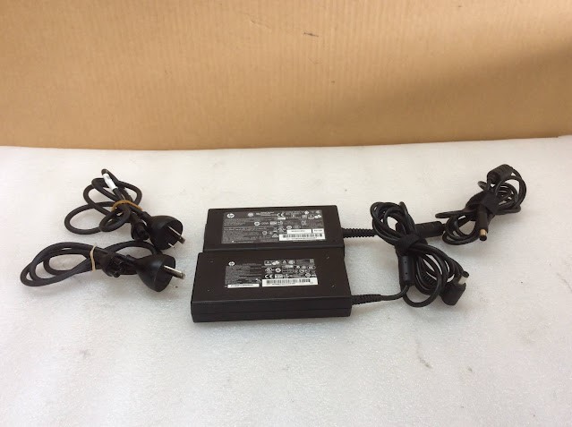HP HSTNN-CA25&HSTNN-LA25 AC Adapter Power Supply (Lot of 2)